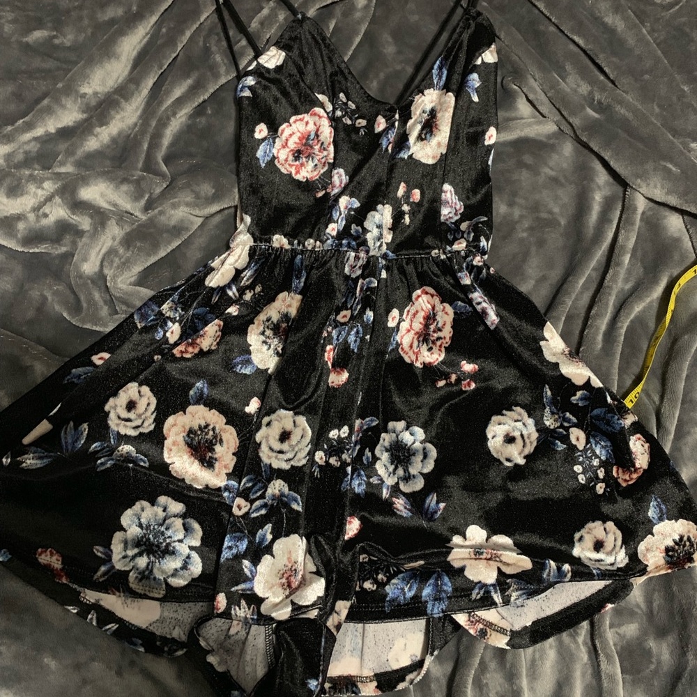 Ivy + main floral velvet romper